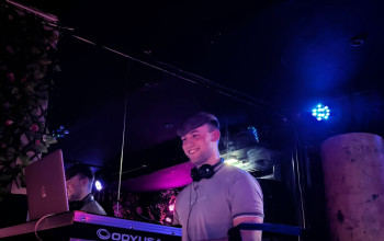DJ Photo